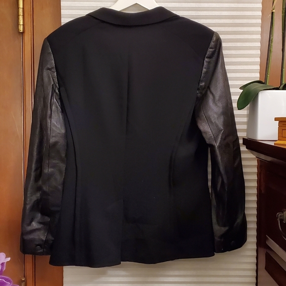 COPY - Rag & Bone Textured Leather Jacket - Picture 3 of 4